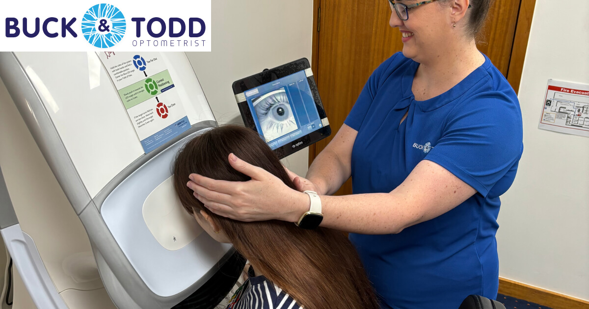 State-of-the-art ocular imaging device to examine a patient's eye, displayed on a digital screen for detailed assessment at Buck & Todd Optometrist Mackay